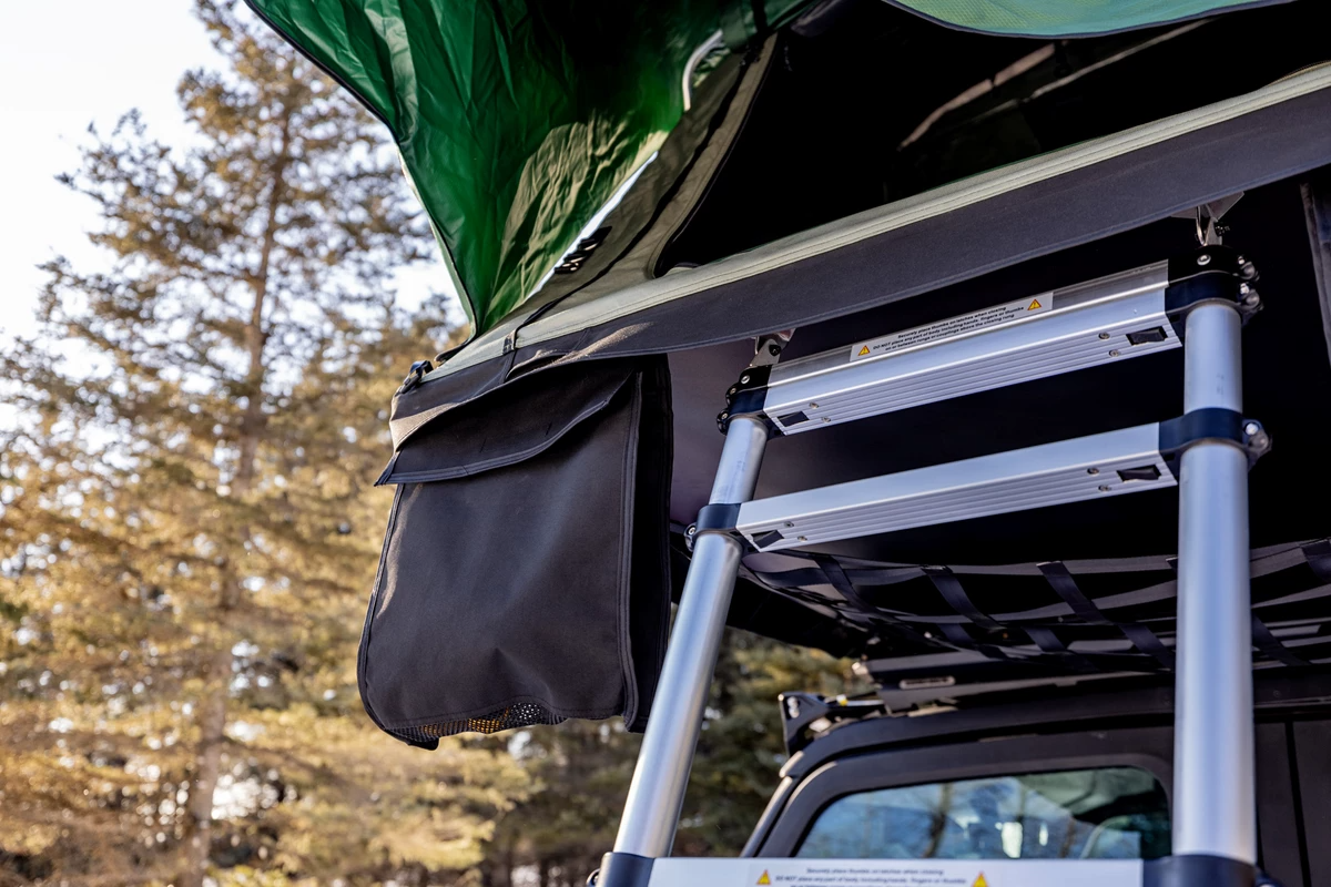 Polaris Xpedition Rooftop Tent