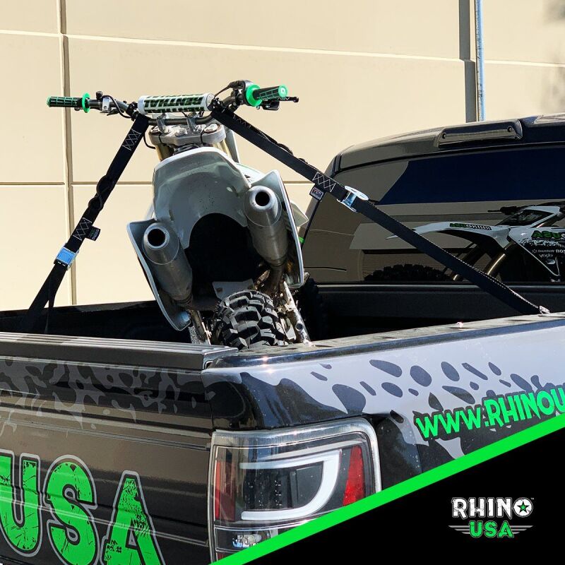 Rhino USA 1.5-inch x 8-foot Cambuckle Motorcycle Tiedown Straps (Green) – 2-Pack