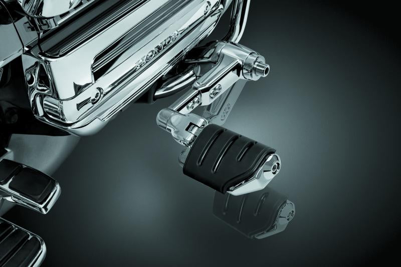 Kuryakyn Ergo III Adjustable Mount with Trident Dually ISO Pegs for Honda Gold Wing