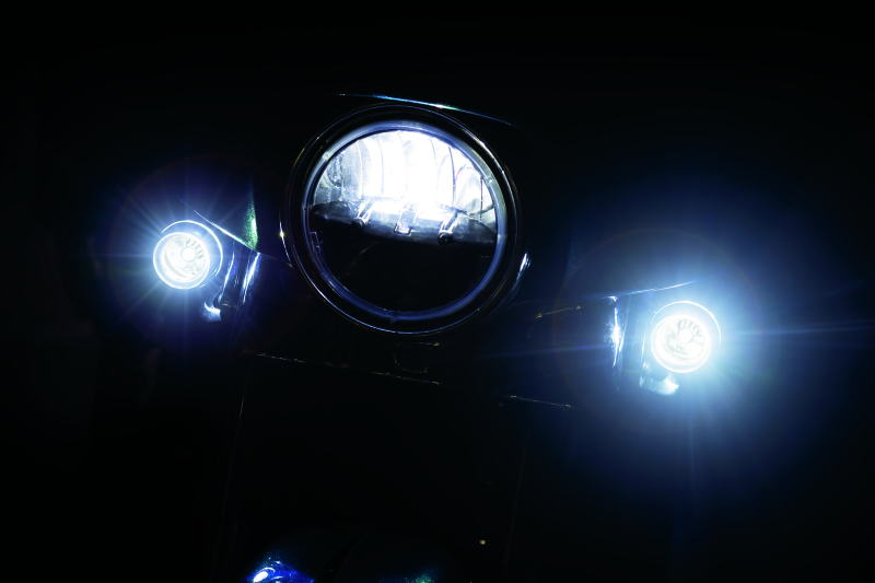 Kuryakyn L.E.D. Bulb 1157 White/Amber – Dual Function LED Replacement for Improved Visibility