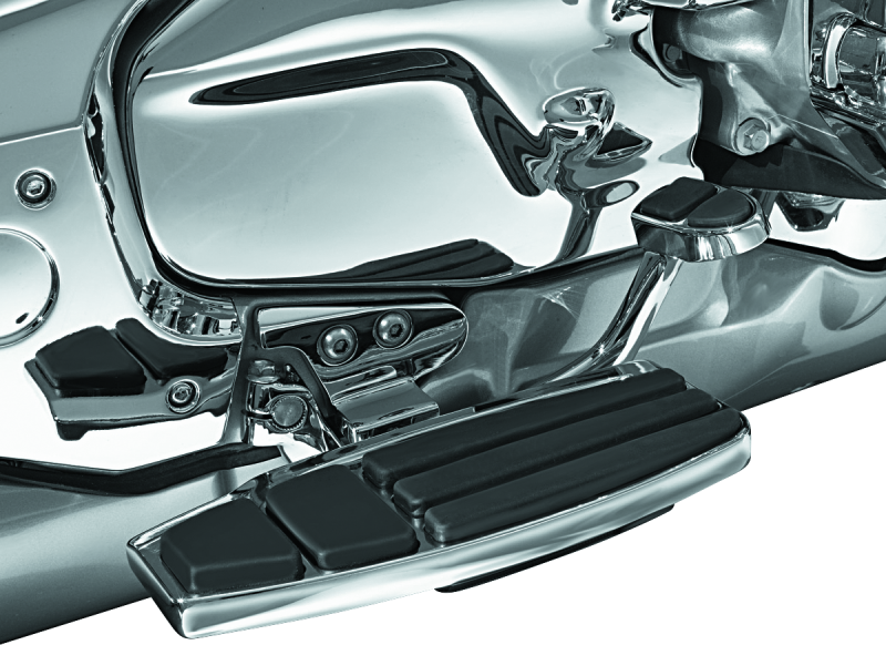 Kuryakyn Driver Floorboard Kit for Honda GL1800 Gold Wing (2001-2016) – Chrome Part 4038