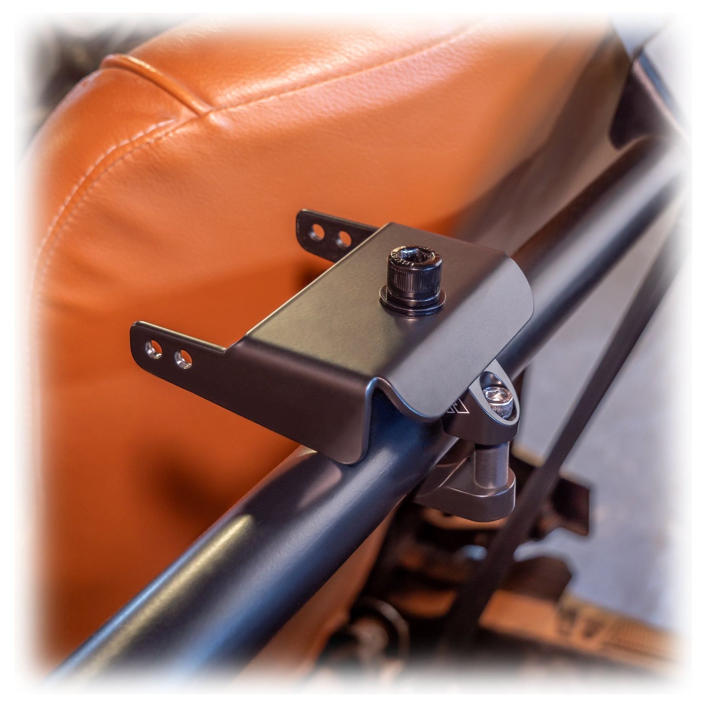 Universal Air Pumper Bracket