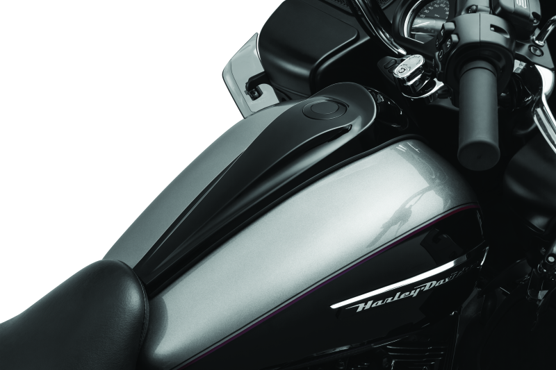 Kuryakyn Smooth Dash Console for Harley Davidson FLHT, FLHTC, FLHX, FLTR (Part No. 5689)