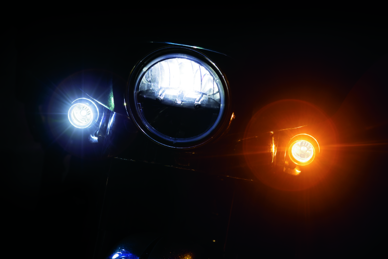 Kuryakyn L.E.D. Bulb 1157 White/Amber – Dual Function LED Replacement for Improved Visibility