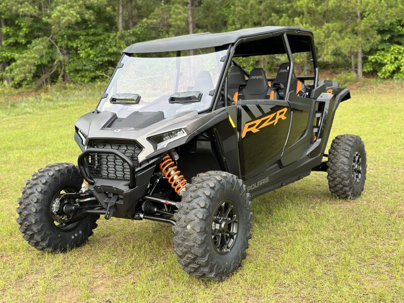 Seizmik 2024 Polaris RZR XP/4 Vented Windshield with Toolless Mounting – Part Number 50-50496kit