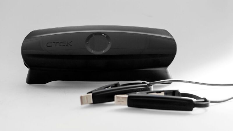 CTEK 8A CS One (Gen 2) NA Battery Charger with Wi-Fi & Bluetooth for 12V Powersports Vehicles