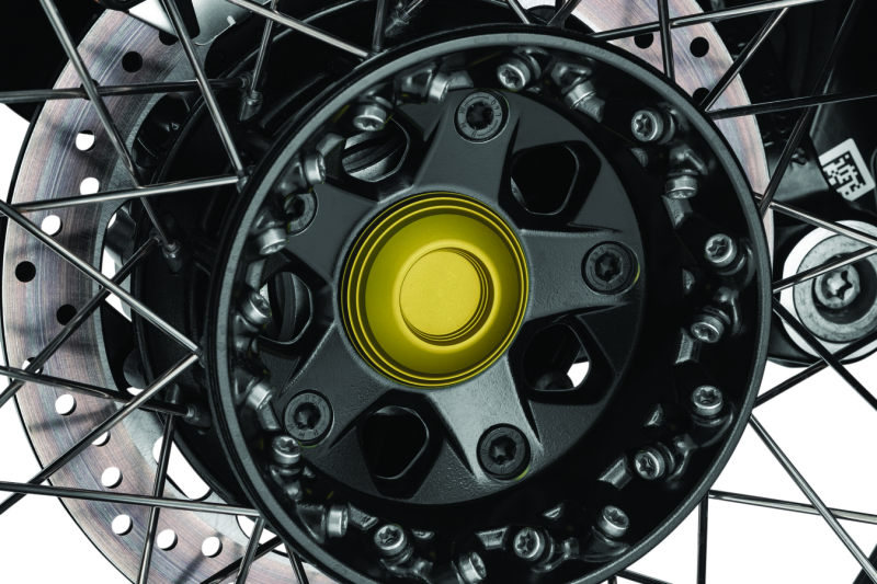 Kuryakyn Lodestar Rear Axle Sliders for BMW R1200 Series – Part Number 3802