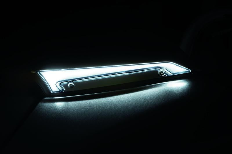 Kuryakyn Tracer Windshield Trim Lights Chrome Part 2945 for 2015 and Up Road Glides