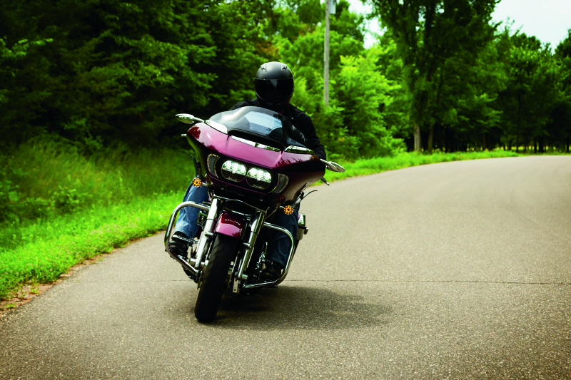 Kuryakyn Windshield Side Trims for Harley-Davidson Road Glide Models 2015-2025 – Chrome Finish