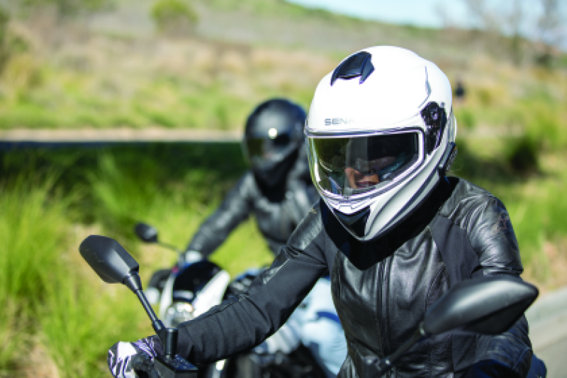 Sena Technologies Outforce Full Face Bluetooth Helmet in Glossy White - Extra Large