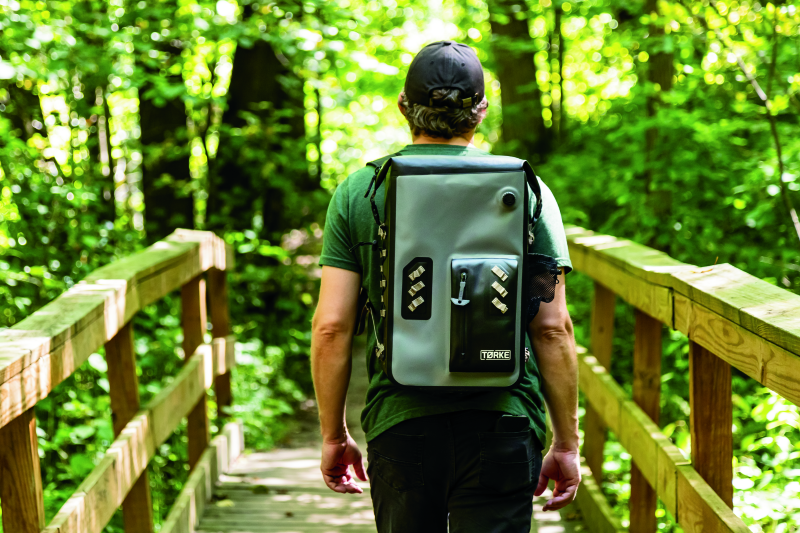 Kuryakyn Torke 25L Dry Backpack – Fully Waterproof Powersports Gear Bag with Removable Support and External Storage