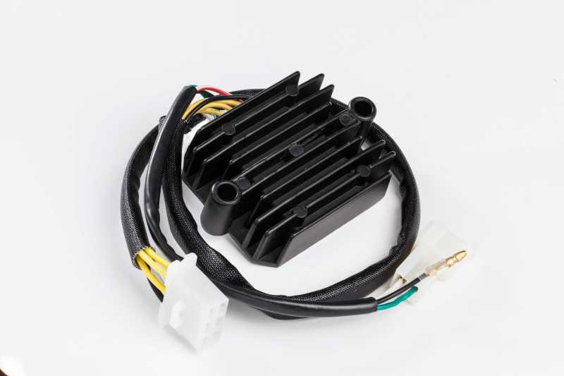 Ricks Motorsport Electrics OEM Style Honda Rectifier-Regulator (Part Number 10-102)