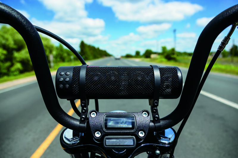 Kuryakyn Road Thunder Plus Sound Bar by MTX - 300-Watt Powersports Bluetooth Marine Audio System