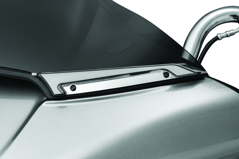 Kuryakyn Tracer Windshield Trim Lights Chrome Part 2945 for 2015 and Up Road Glides