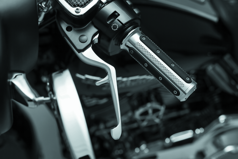 Kuryakyn Trigger Lever Set for Harley Davidson Touring Models (2017-2020) - Chrome Finish