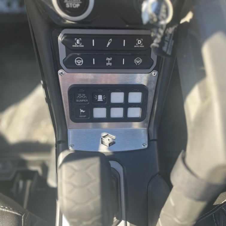Can Am Maverick R Switch Pro Dash Mount