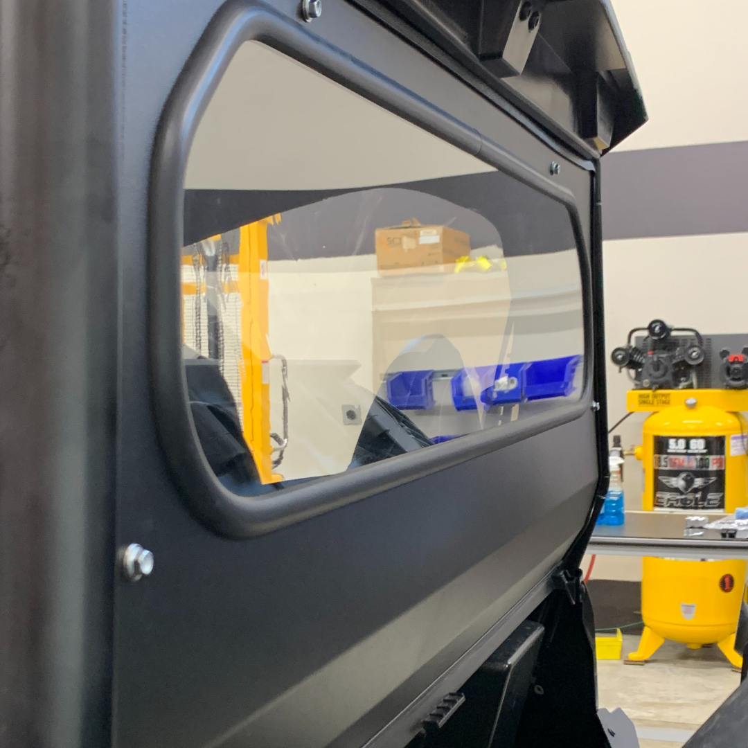 Polaris General (2018+) Rear Glass Windshield