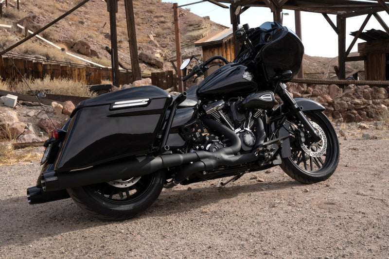 Vance & Hines Blackbird 450 Slip-On Exhaust for Harley Touring Models with Black Contrast End Caps