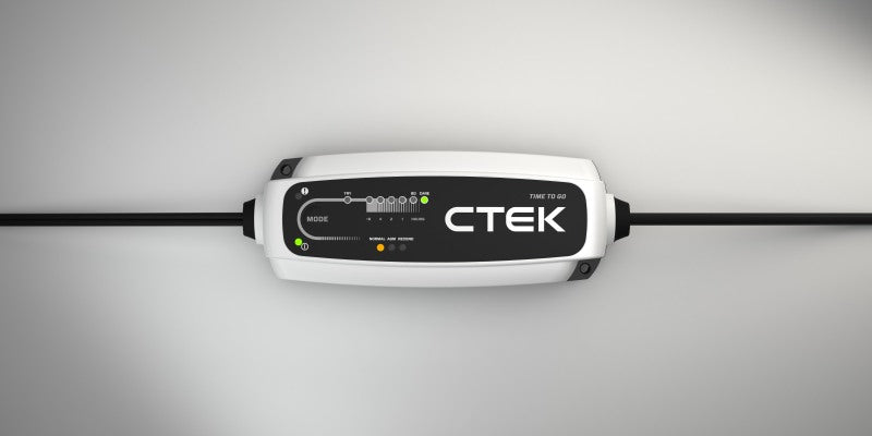 CTEK Battery Charger CT5 Time To Go 12V - 4.3A for Powersports Vehicles