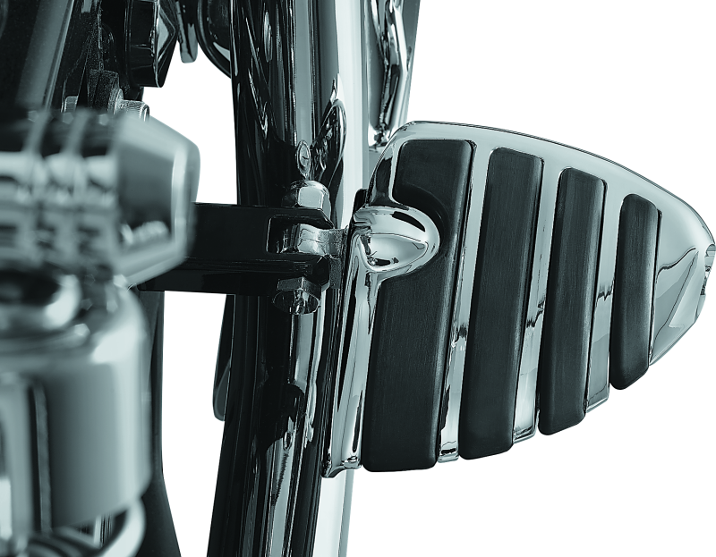 Kuryakyn ISO Wing Mini Boards with Male Mount Adapter in Chrome – Durable Powersports Footrests for Long Rides