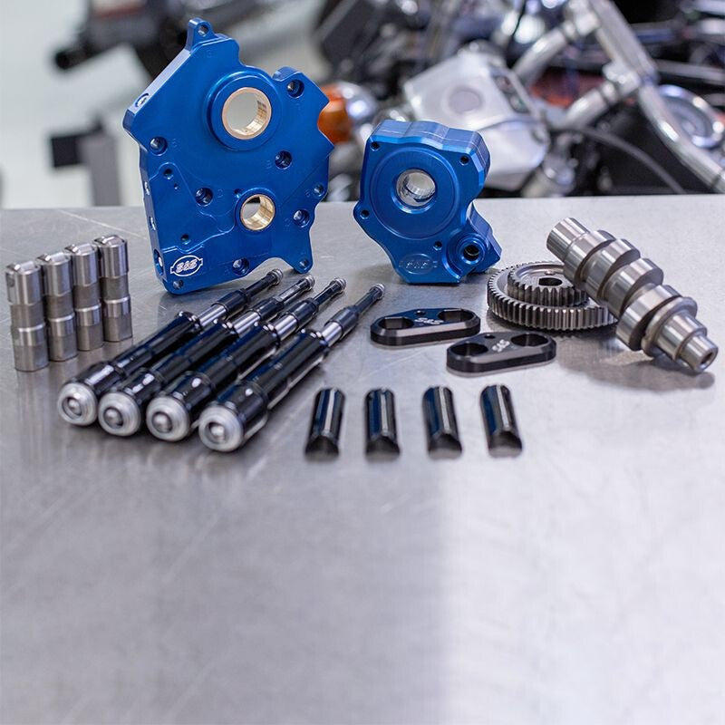S&S Cycle 2017+ M8 Models Gear Drive 465G Cam Chest Kit with Black Pushrod Tubes – WC – Incl. VVT