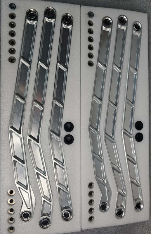 Elektric Offroad High Clearance Radius Rods for 72-Inch Can-Am Maverick X3 – Durable Billet Aluminum Construction with Hard Gunmetal Finish