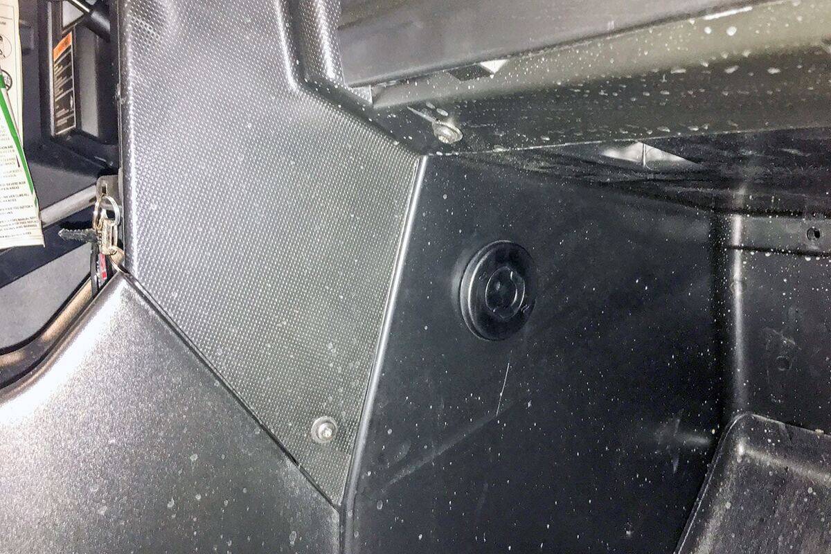 Inferno '19+ Tracker XTR 1000 Cab Heater with Defrost