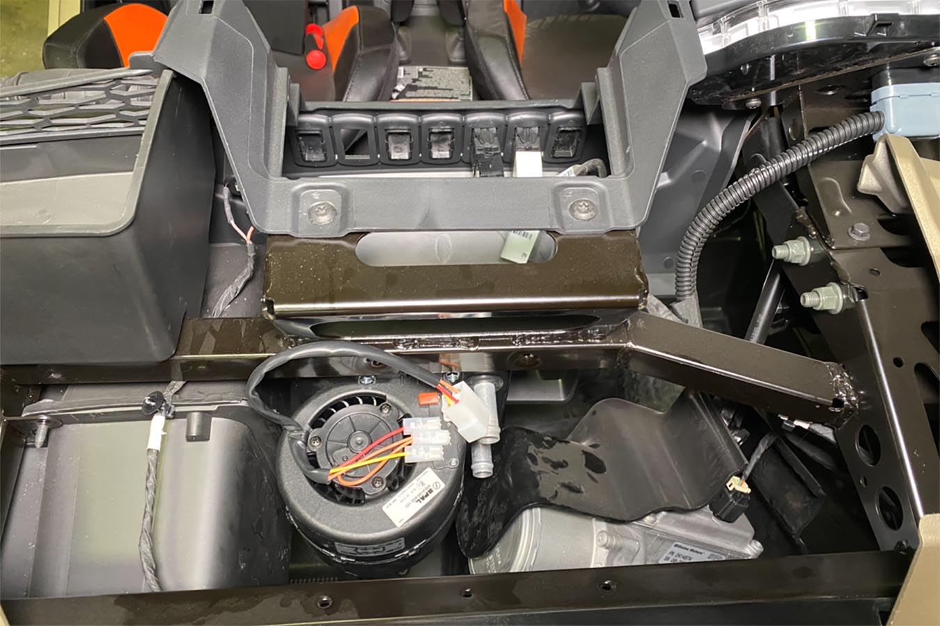 Inferno '21+ Polaris RZR S 1000 Cab Heater with Defrost for Machines with Glovebox Subwoofer