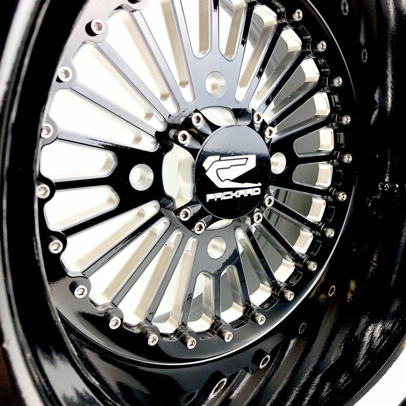 Import Wheel (Gloss Black)