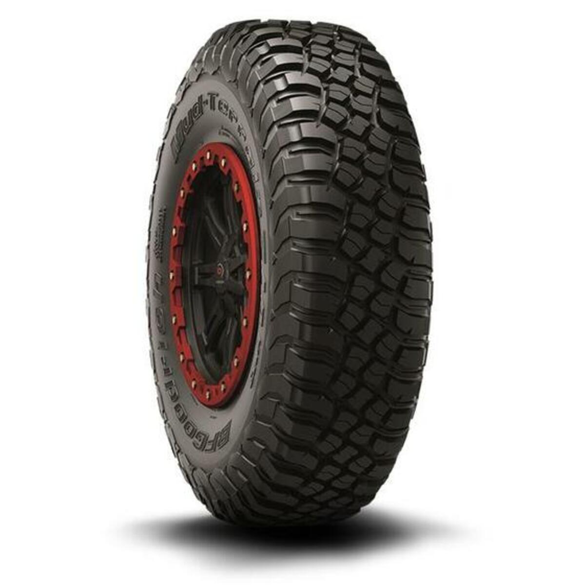 Raceline A93B Podium Beadlock & Maxxis Carnivore Radial Wheel & Tire Kit