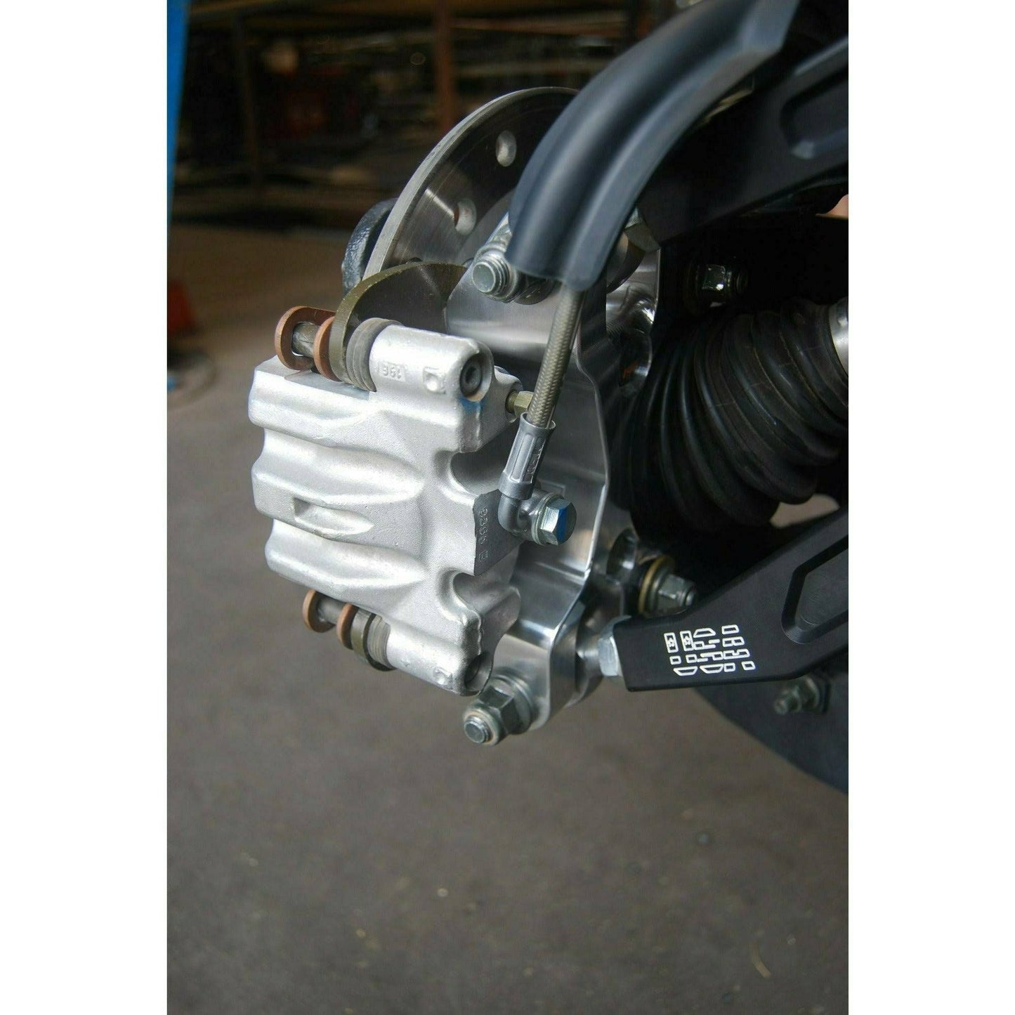 Polaris RZR Turbo S Billet Rear Bearing Carrier / Spindle