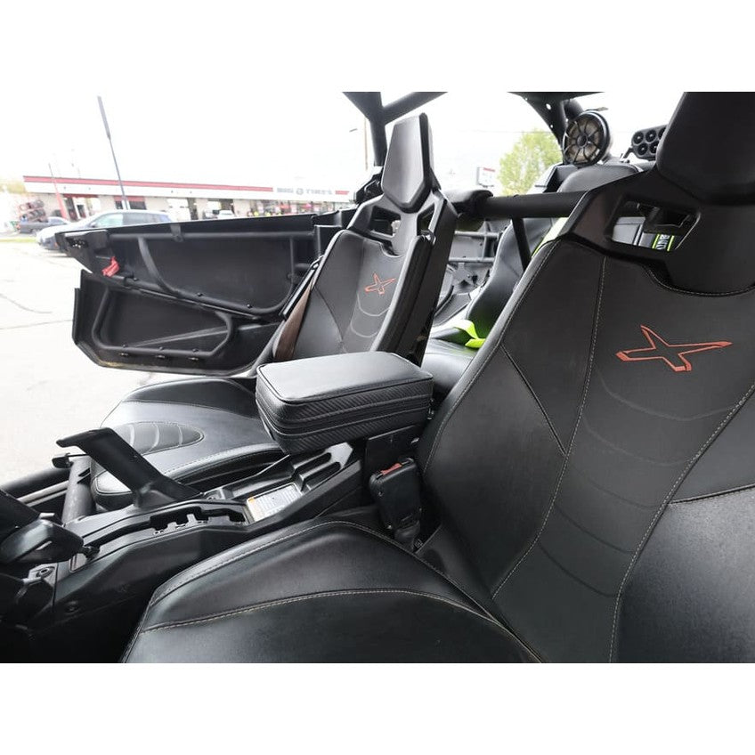 UTVMA '17-'24 Can-Am Maverick X3 Max Armrest w/ Bracket