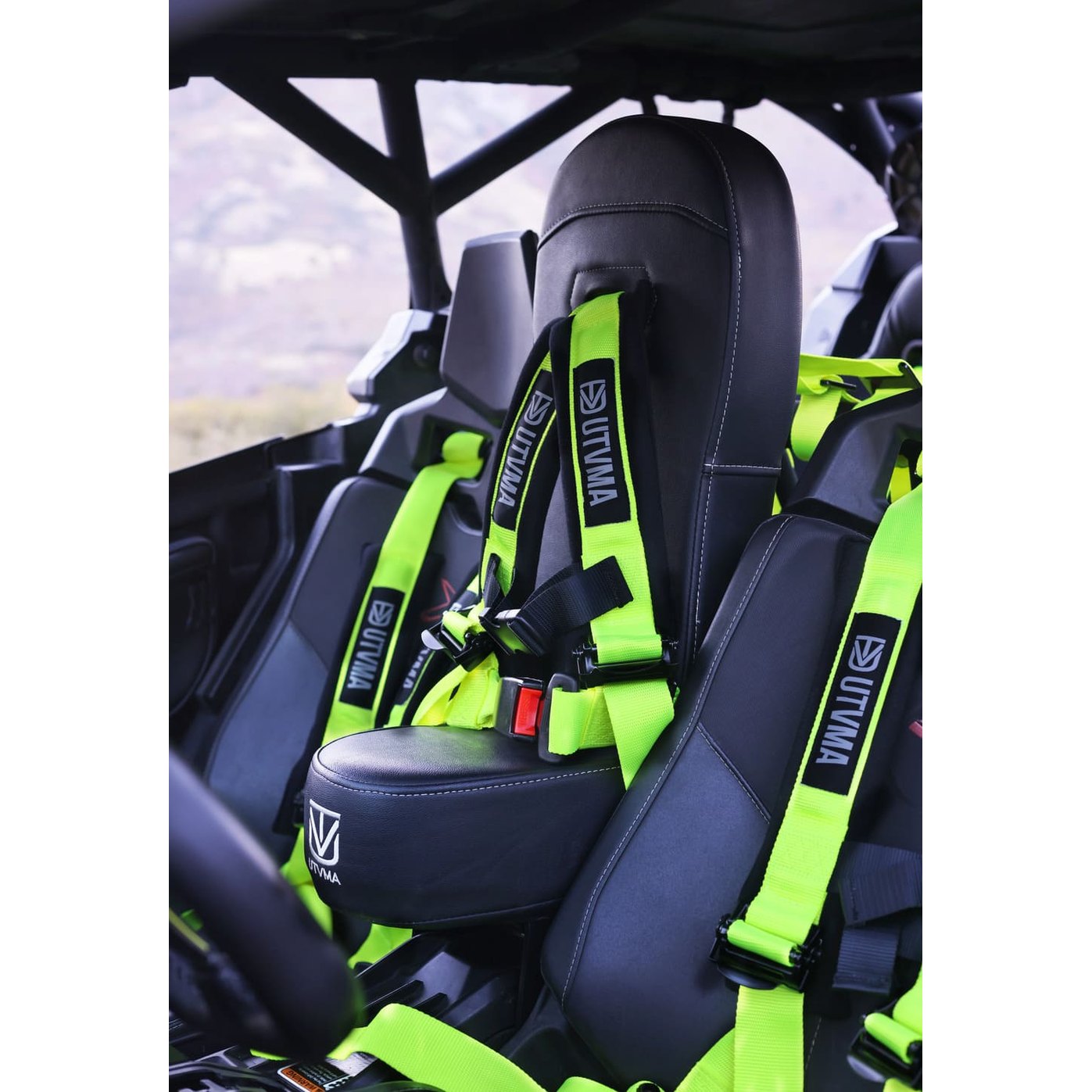 UTVMA '17-'25 Can-Am Maverick X3 Bump Seat