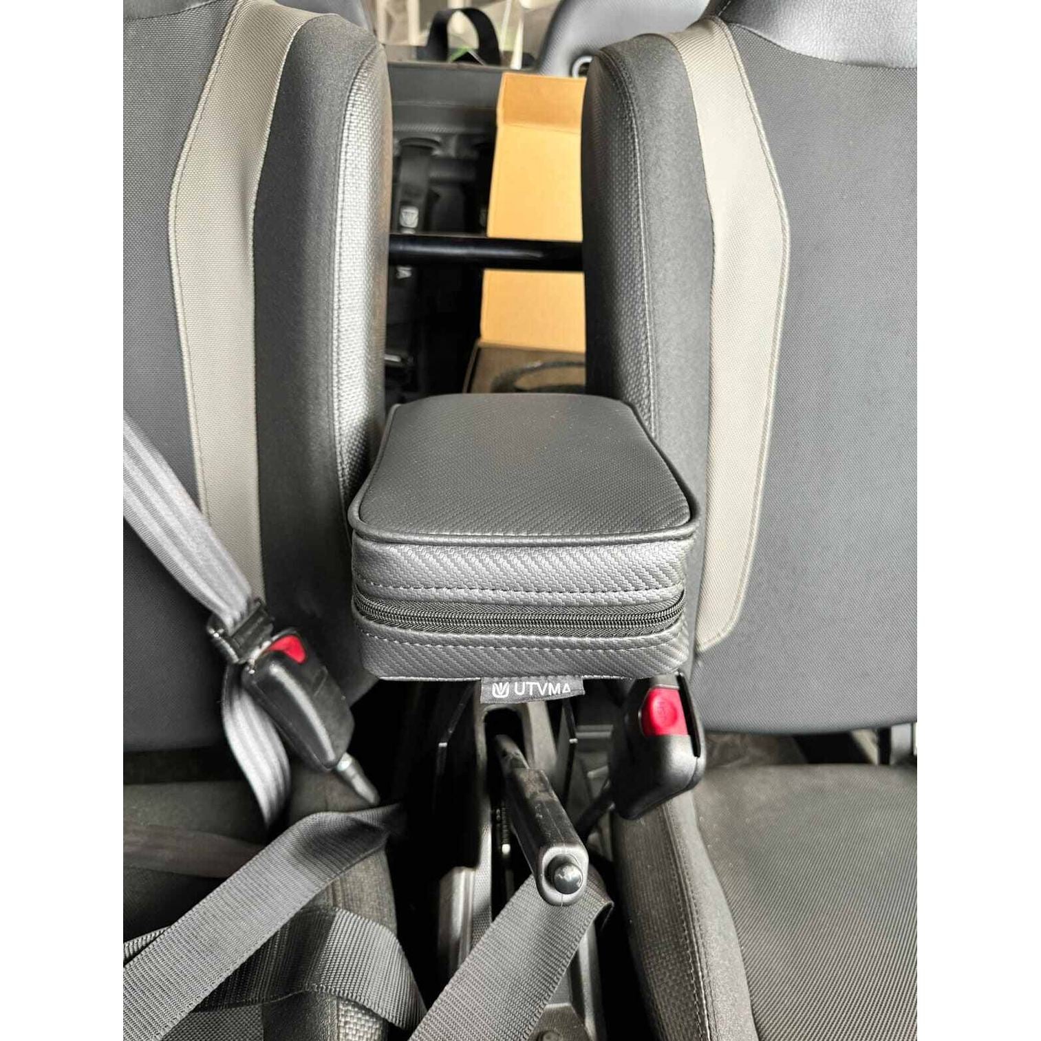 UTVMA '18-'24 Can-Am Maverick Trial Armrest w/ Bracket