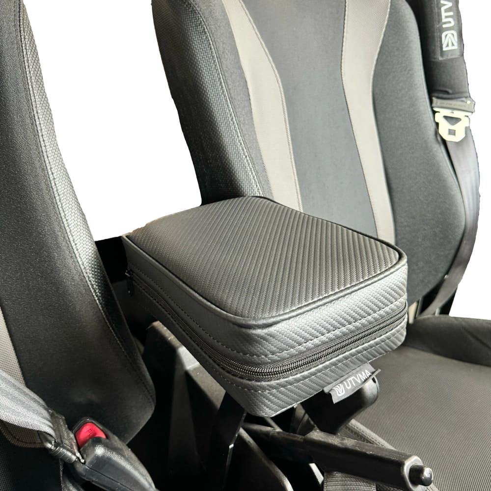 UTVMA '21-'24 Can-Am Commander Max & Rear Armrest w/ Bracket